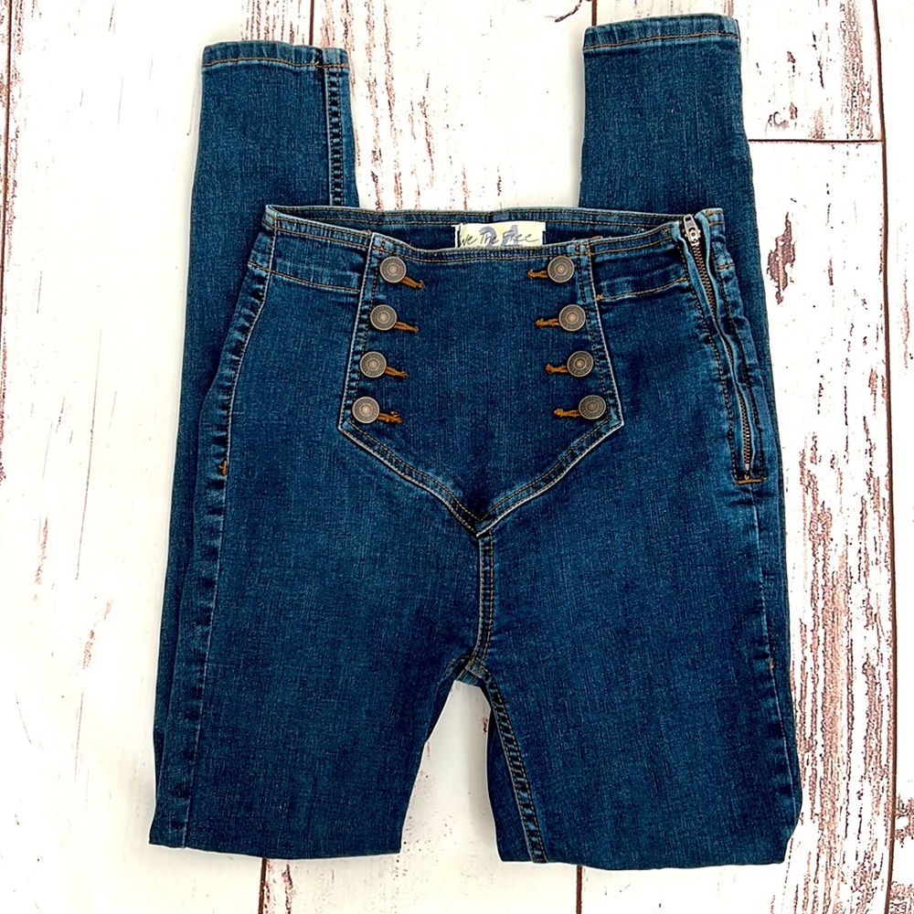 Free People High Waisted Skinny Jeans Size 24- dark wash denim size 0